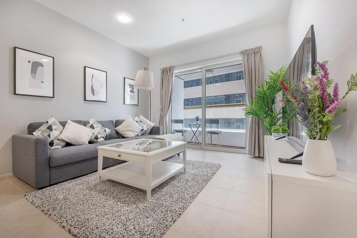 Spacious 1-Bedroom At Elite Tower In Dubai Marina, Near To To Beach 0*,